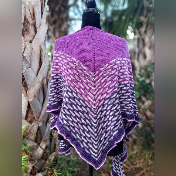 SOLD One of a Kind Warm and Cozy Knit Shawl Purple Pink Hand Dyed Wool Cashmere - Picture 3 of 15